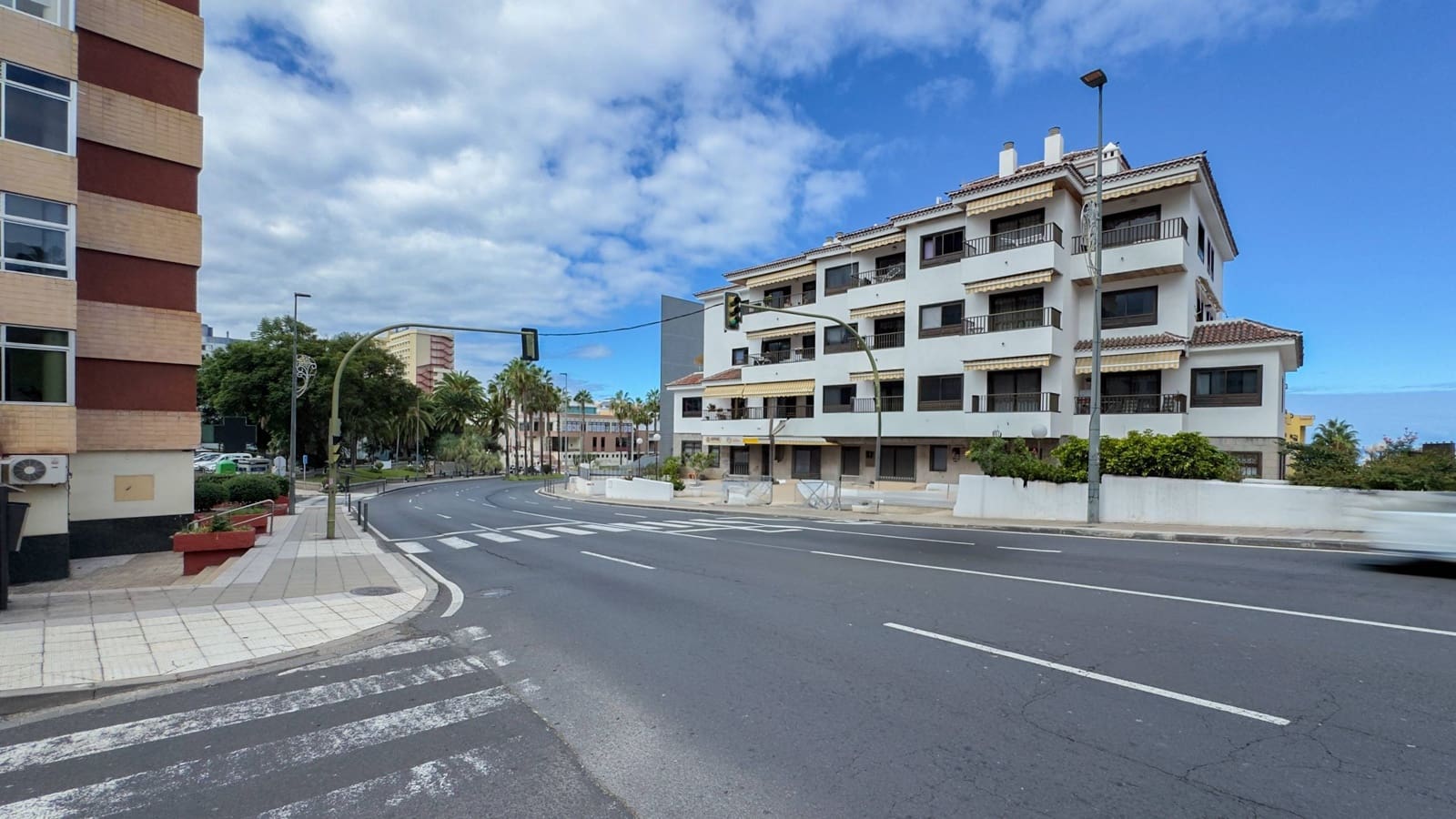 3 soveværelse Lejlighed til salg i Puerto de la Cruz - € 255.000 (Ref: 9355850)