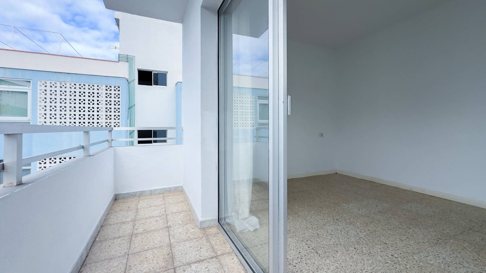 3 quarto Apartamento para venda em Puerto de la Cruz - 255 000 € (Ref: 9355850)