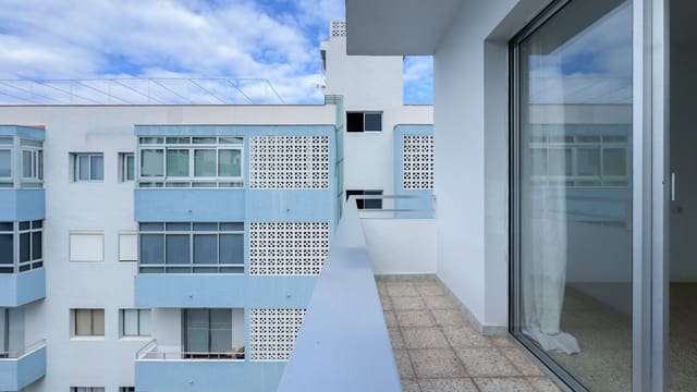 3 quarto Apartamento para venda em Puerto de la Cruz - 255 000 € (Ref: 9355850)