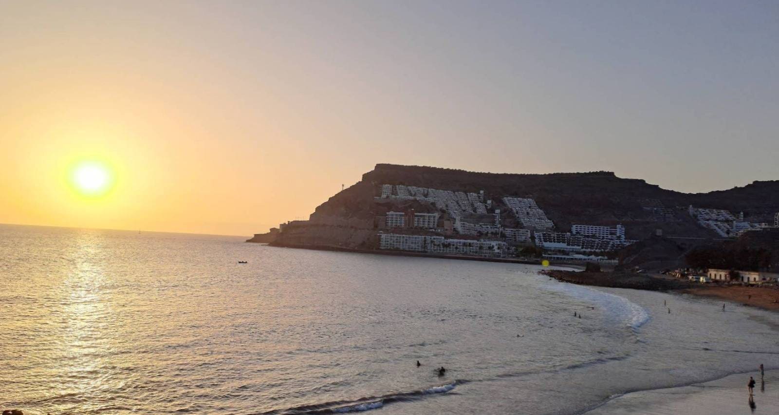 2 bedroom Apartment for sale in Mogan with pool - € 185,000 (Ref: 9357207)