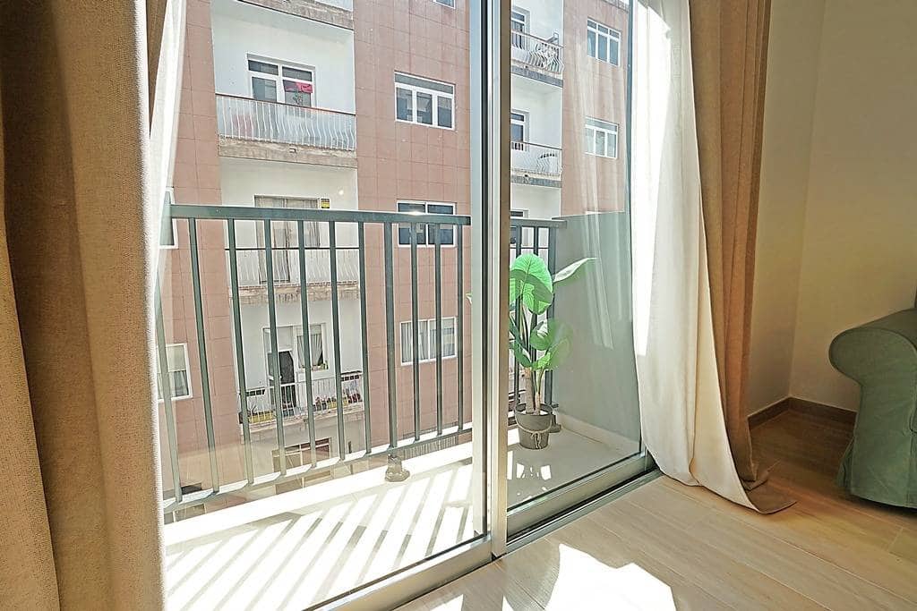 Studio til salg i Las Palmas de Gran Canaria - € 275.000 (Ref: 9359598)