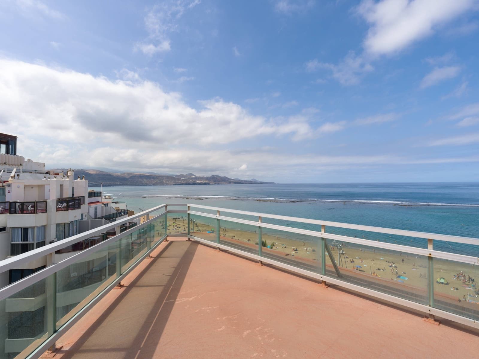 6 soverom Penthouse til salgs i Las Palmas de Gran Canaria med garasje - € 3 500 000 (Ref: 9367510)