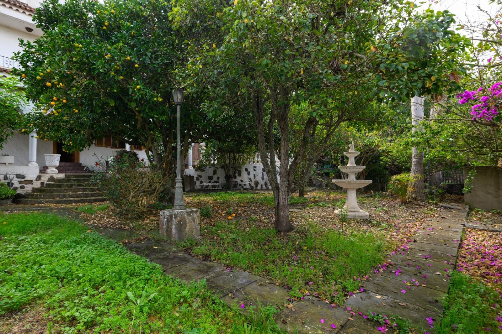 5 slaapkamer Villa te koop in Teror met garage - € 700.000 (Ref: 9367514)