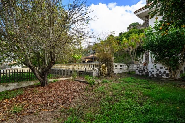 5 slaapkamer Villa te koop in Teror met garage - € 700.000 (Ref: 9367514)