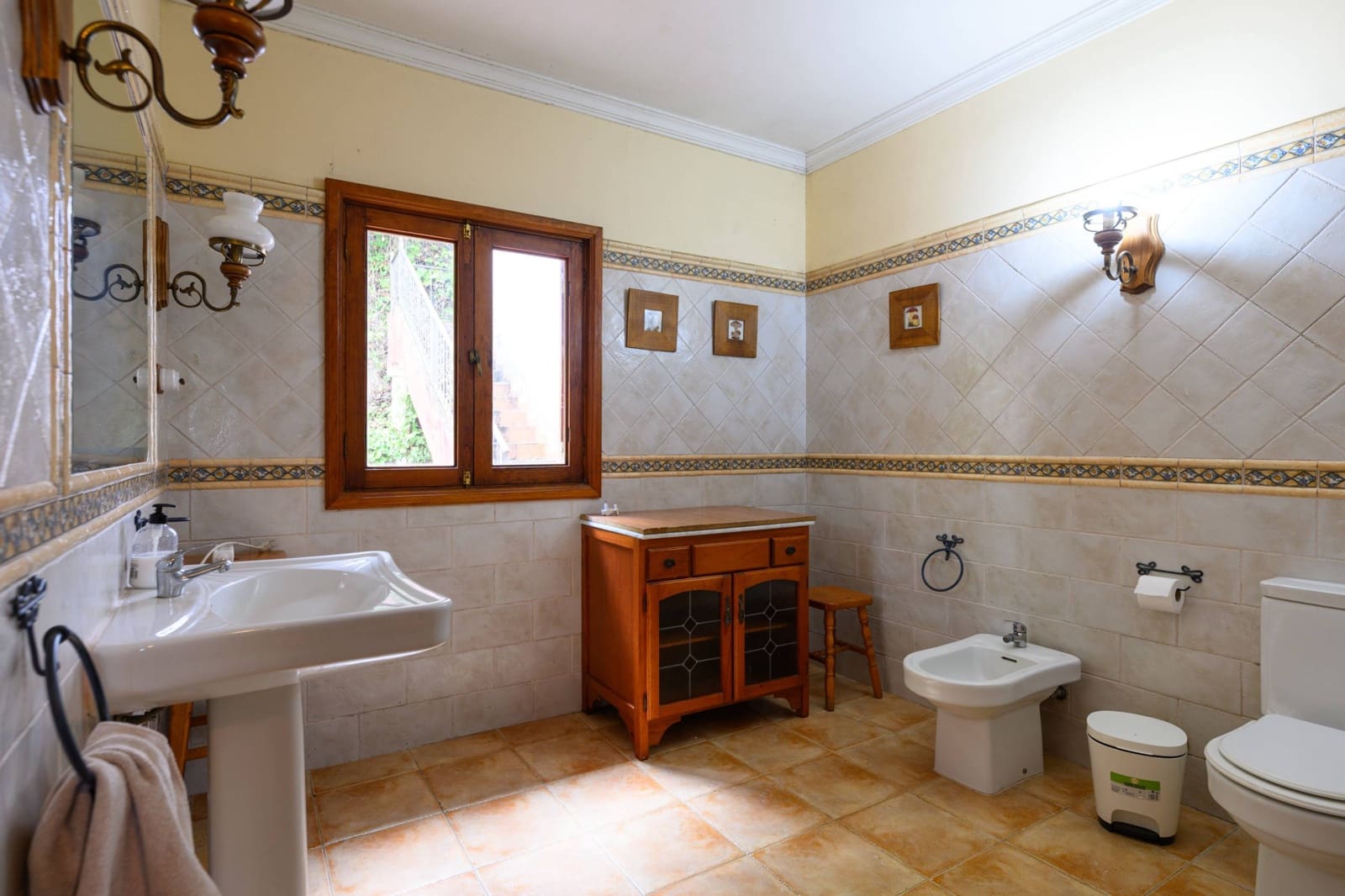 5 slaapkamer Villa te koop in Teror met garage - € 700.000 (Ref: 9367514)