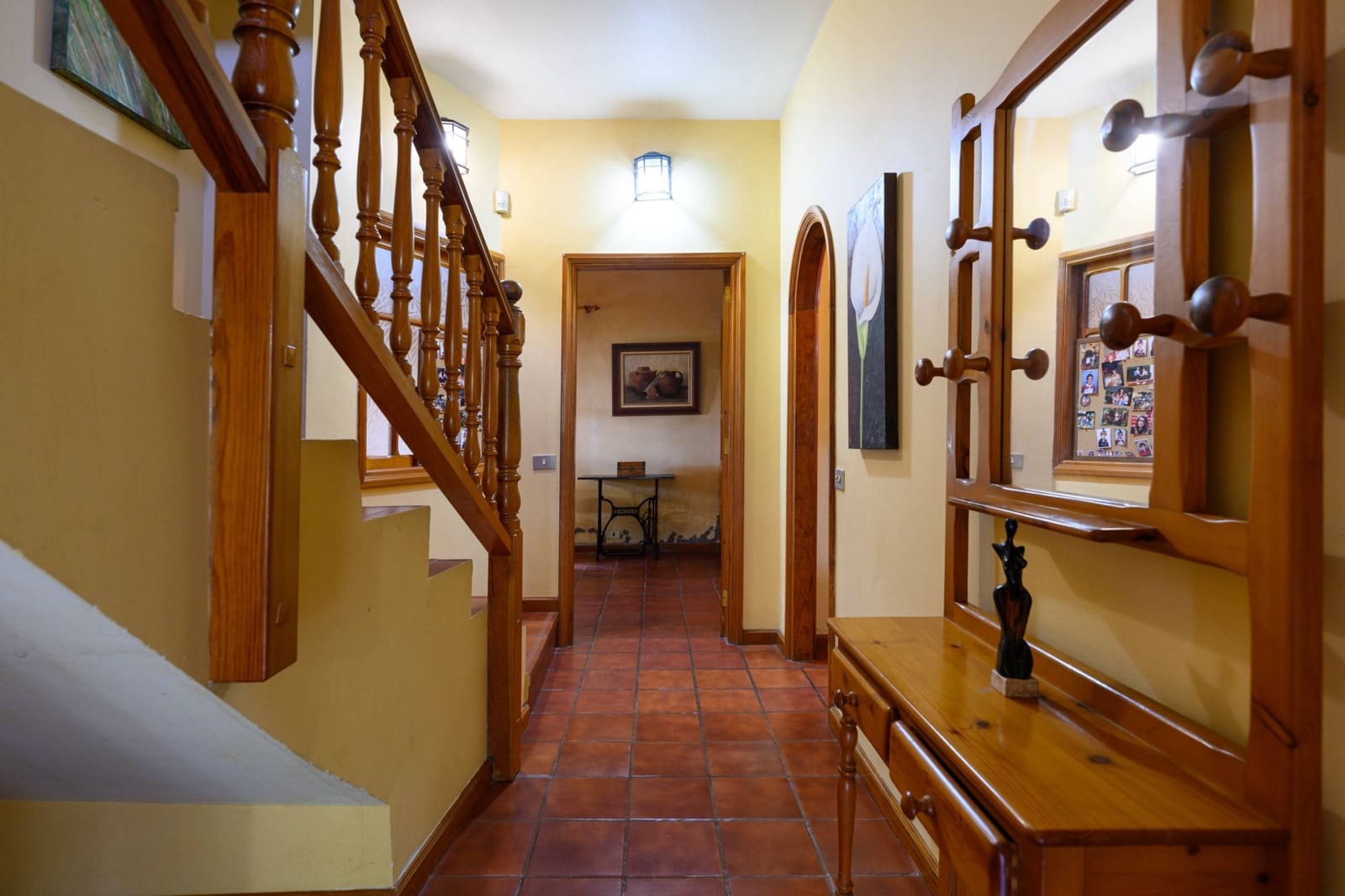 5 slaapkamer Villa te koop in Teror met garage - € 700.000 (Ref: 9367514)