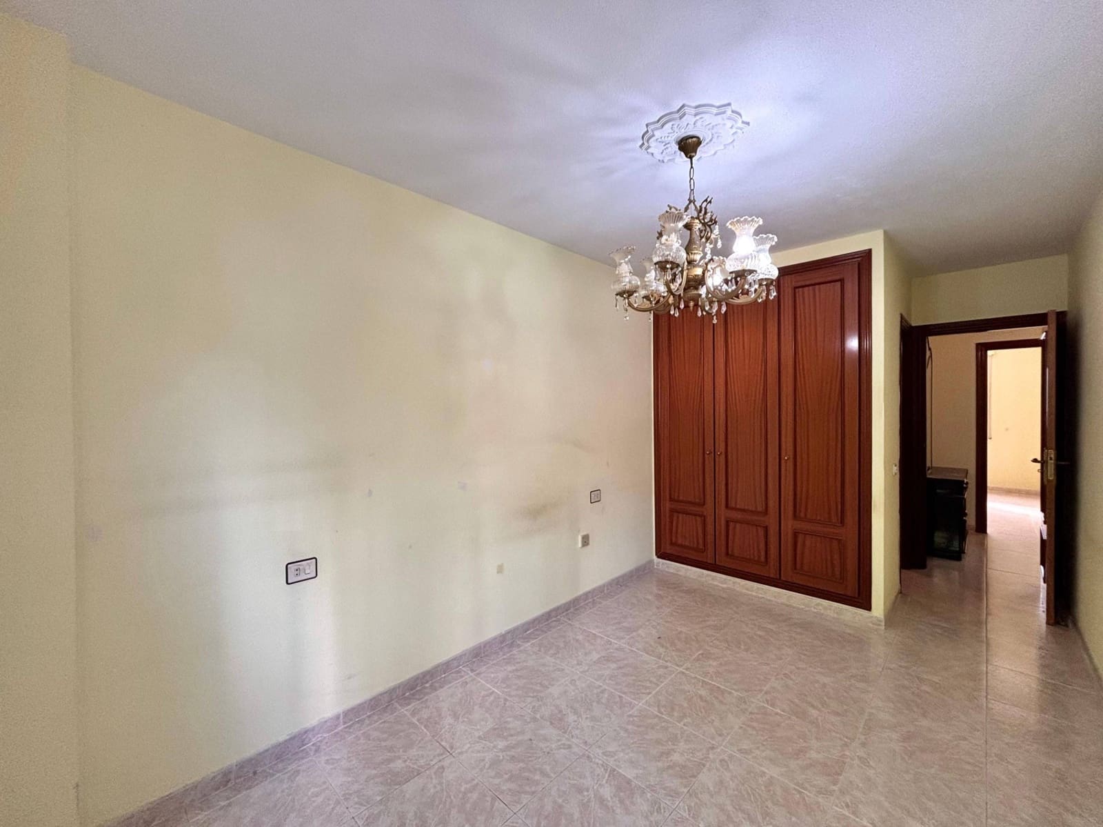 3 soveværelse Lejlighed til salg i Santa Cruz de Tenerife - € 209.500 (Ref: 9375342)