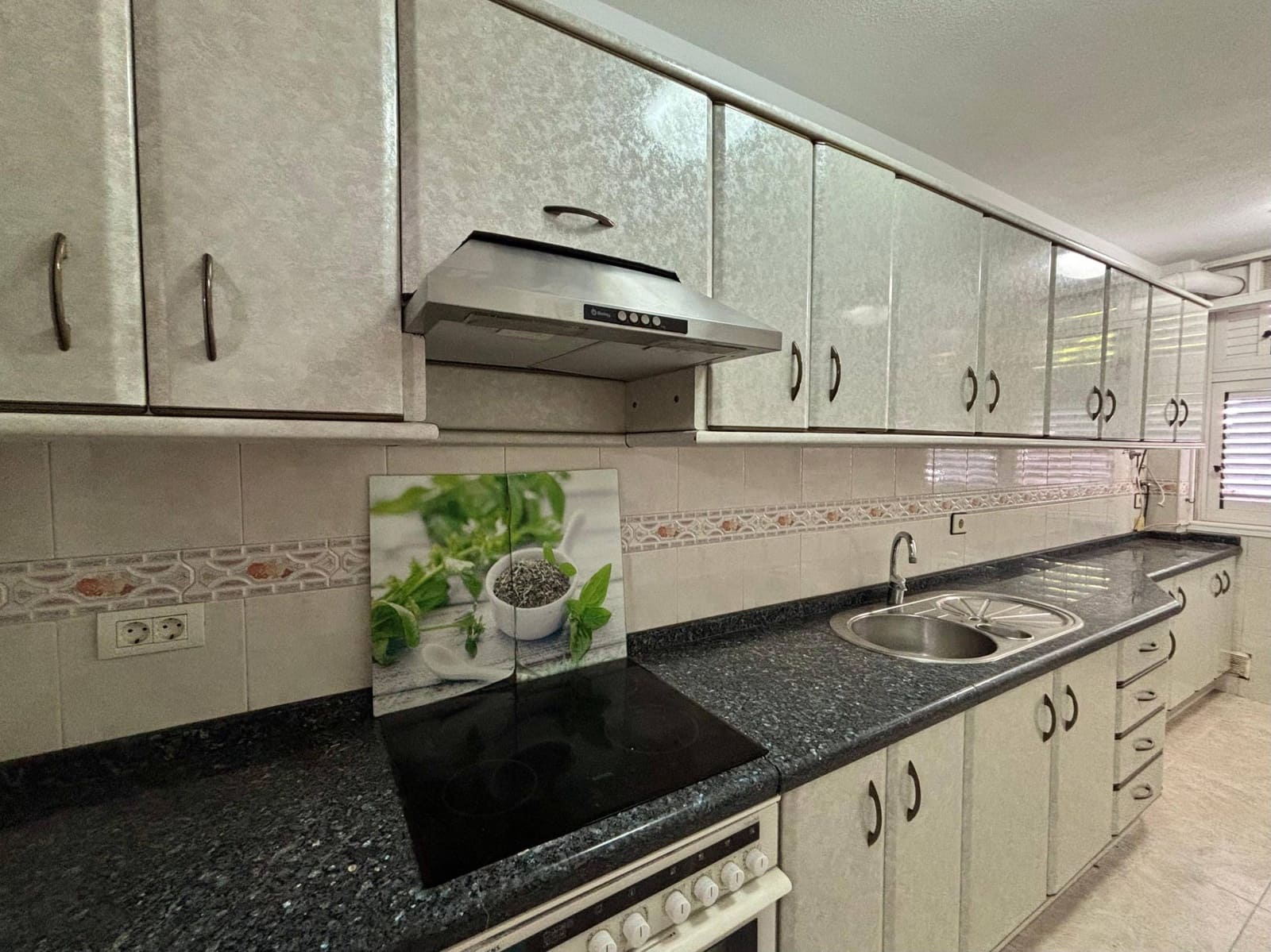 3 soveværelse Lejlighed til salg i Santa Cruz de Tenerife - € 209.500 (Ref: 9375342)