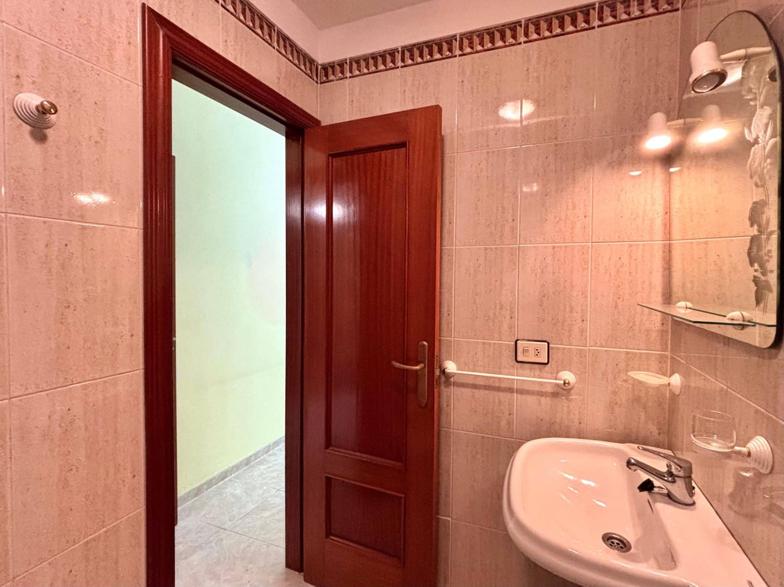 3 soveværelse Lejlighed til salg i Santa Cruz de Tenerife - € 209.500 (Ref: 9375342)