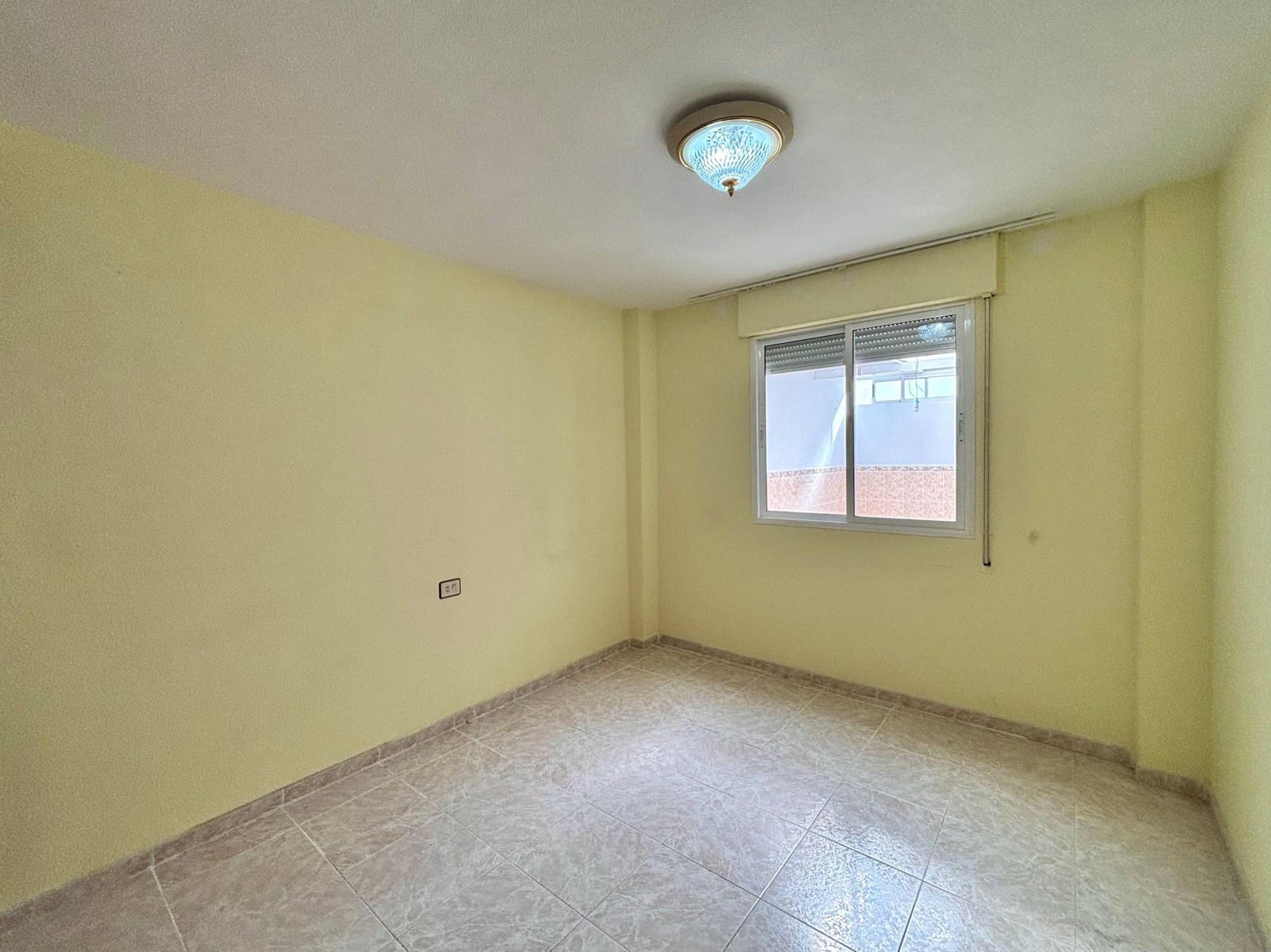3 soveværelse Lejlighed til salg i Santa Cruz de Tenerife - € 209.500 (Ref: 9375342)