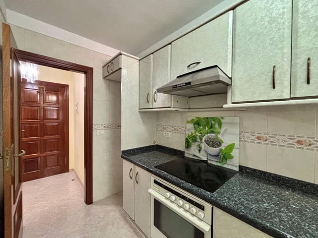 3 soveværelse Lejlighed til salg i Chamberi, Santa Cruz de Tenerife - € 209.500 (Ref: 9375342)