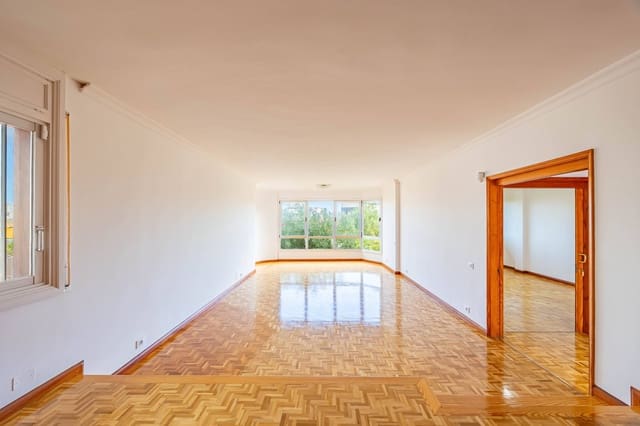 6 soverom Villa til salgs i Ciudad Jardín, Las Palmas de Gran Canaria med garasje - € 1 500 000 (Ref: 9379030)