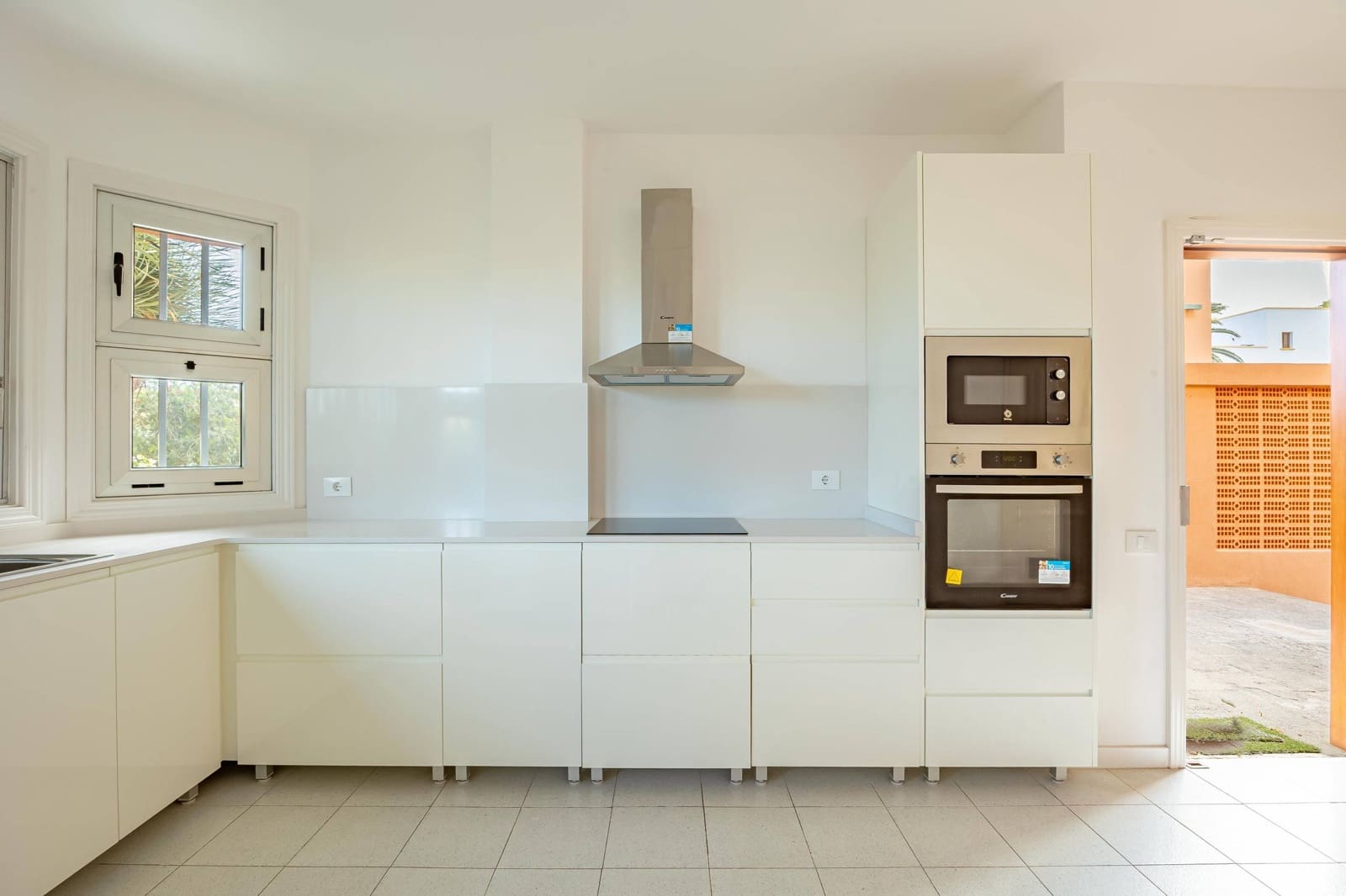 6 camera da letto Villa in vendita in Las Palmas de Gran Canaria con garage - 1.500.000 € (Rif: 9379030)