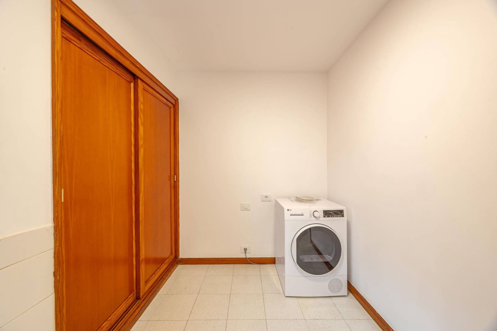 6 camera da letto Villa in vendita in Las Palmas de Gran Canaria con garage - 1.500.000 € (Rif: 9379030)