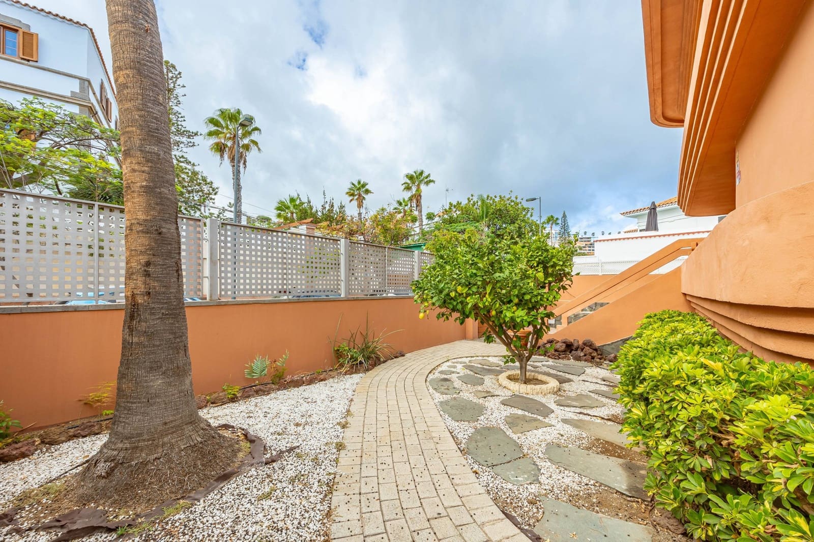 6 camera da letto Villa in vendita in Las Palmas de Gran Canaria con garage - 1.500.000 € (Rif: 9379030)