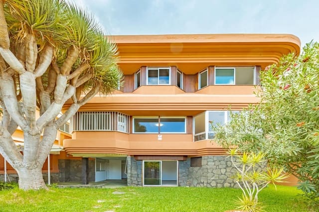 6 soveværelse Villa til salg i Ciudad Jardín, Las Palmas de Gran Canaria med garage - € 1.500.000 (Ref: 9379030)