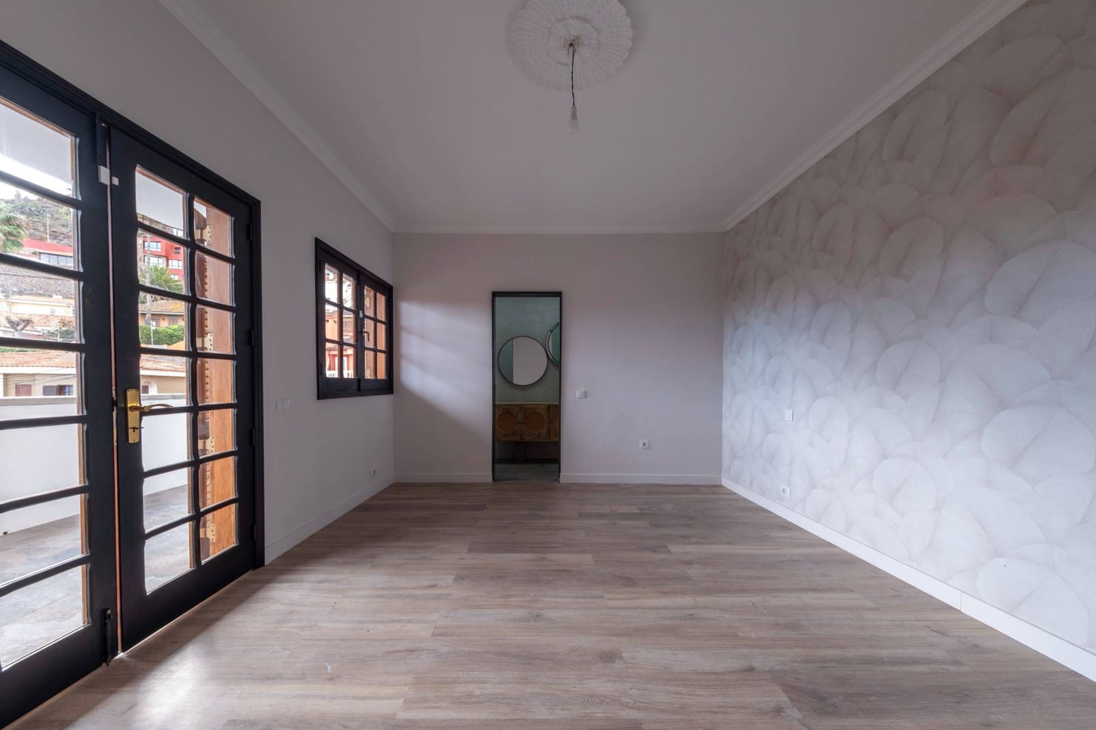 5 bedroom Villa for sale in Las Palmas de Gran Canaria - € 525,000 (Ref: 9382847)