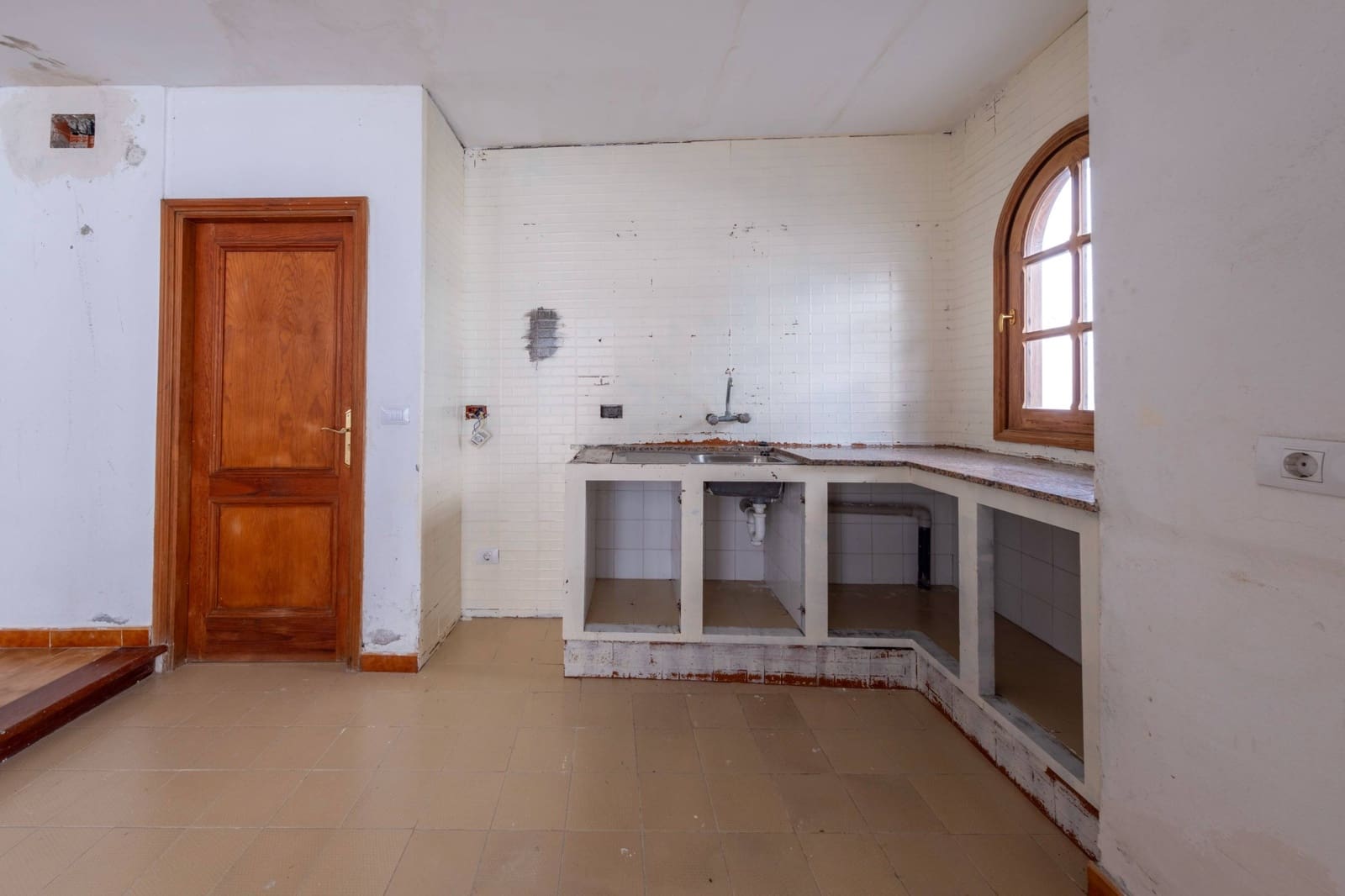 5 bedroom Villa for sale in Las Palmas de Gran Canaria - € 525,000 (Ref: 9382847)