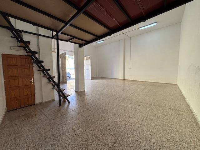 Gewerbe zu vermieten in San Cristóbal - Playa de la Laja, Las Palmas de Gran Canaria - 800 € (Ref: 9382848)