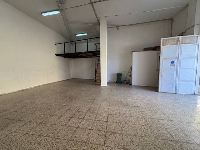 Kaupallinen vuokrattavana paikassa Las Palmas de Gran Canaria - 800 € (Ref: 9382848)