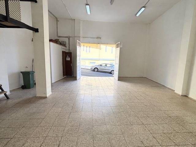 Kaupallinen vuokrattavana paikassa Las Palmas de Gran Canaria - 800 € (Ref: 9382848)