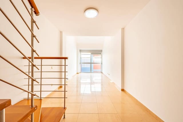 3 slaapkamer Penthouse te koop in Las Palmas de Gran Canaria - € 480.000 (Ref: 9385996)