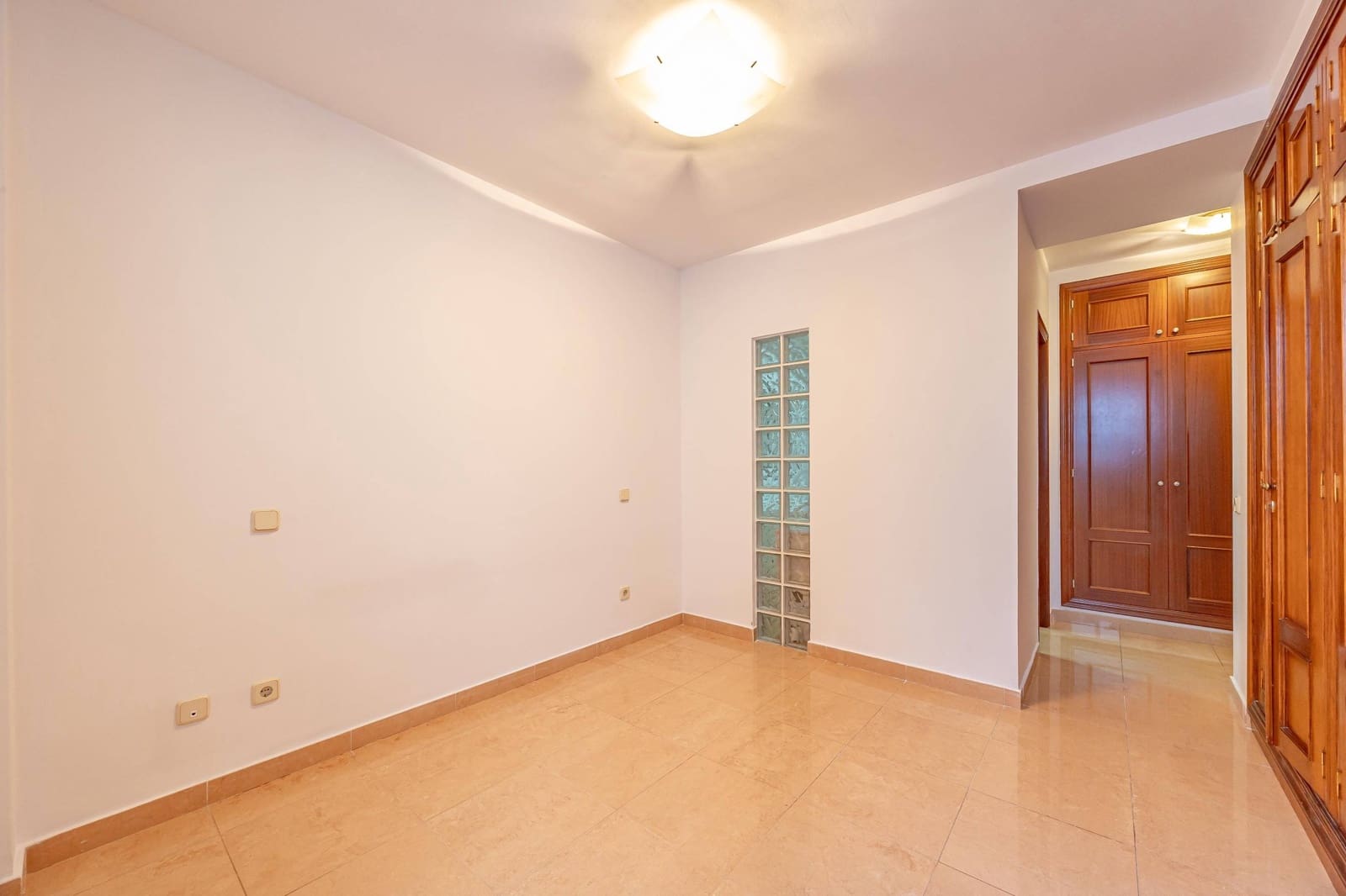 3 soverom Penthouse til salgs i Las Palmas de Gran Canaria - € 420 000 (Ref: 9385996)