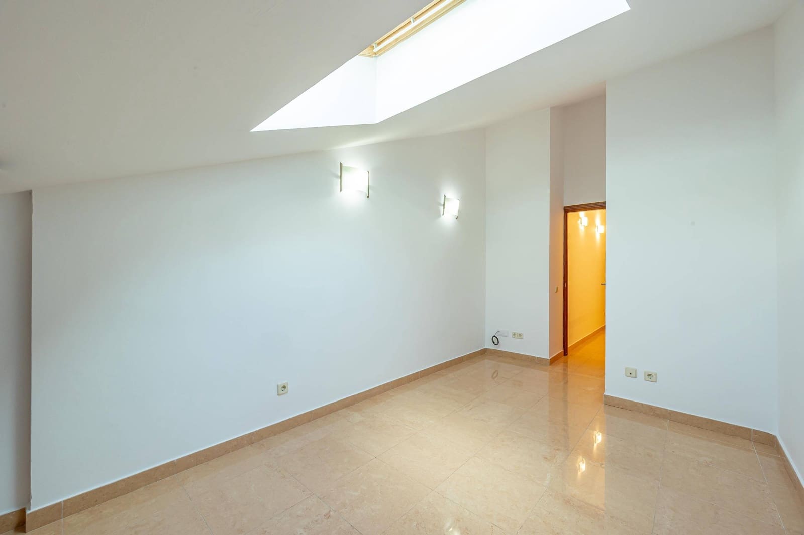 3 soverom Penthouse til salgs i Las Palmas de Gran Canaria - € 420 000 (Ref: 9385996)