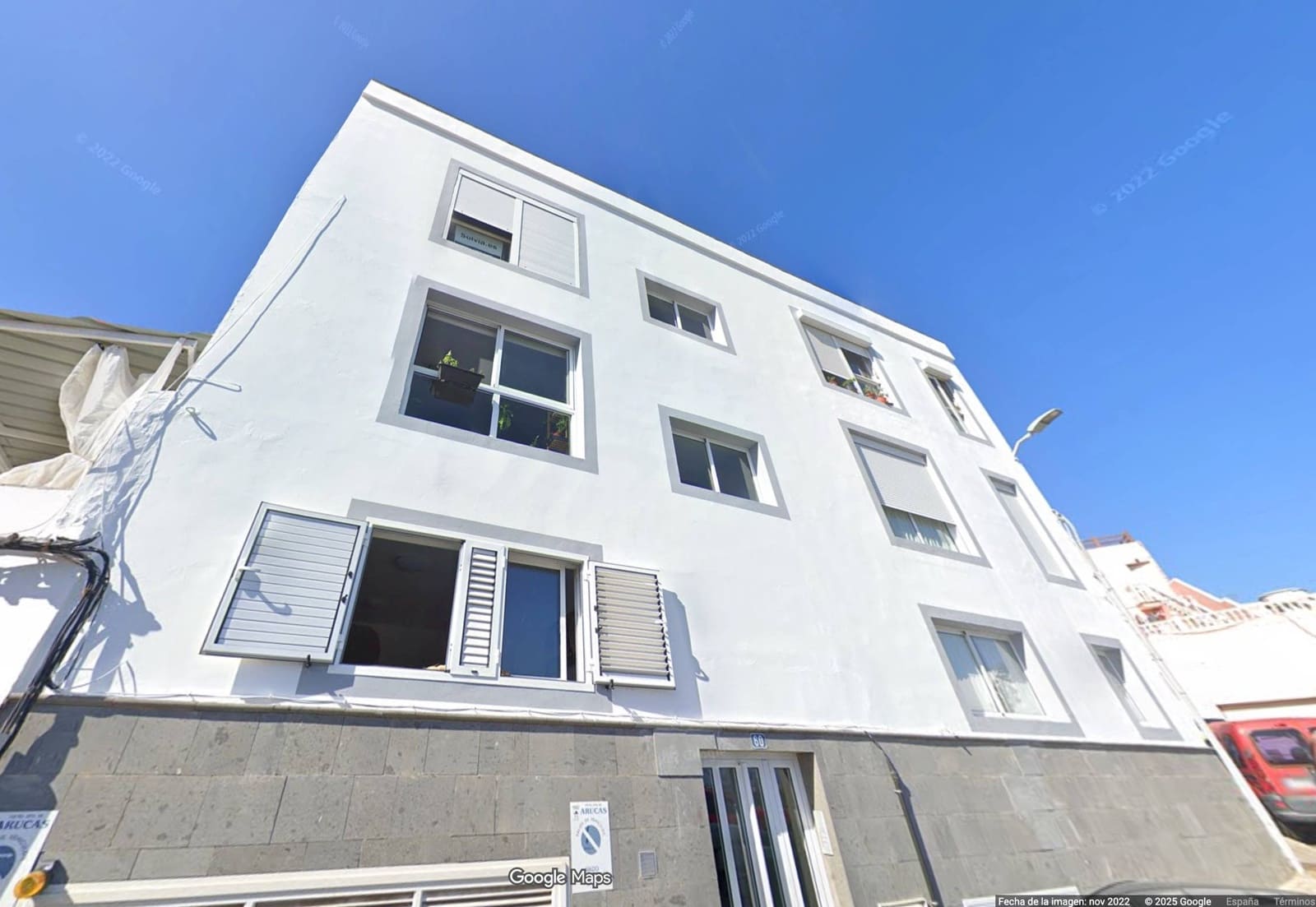3 slaapkamer Flat te koop in Arucas met garage - € 160.000 (Ref: 9395997)