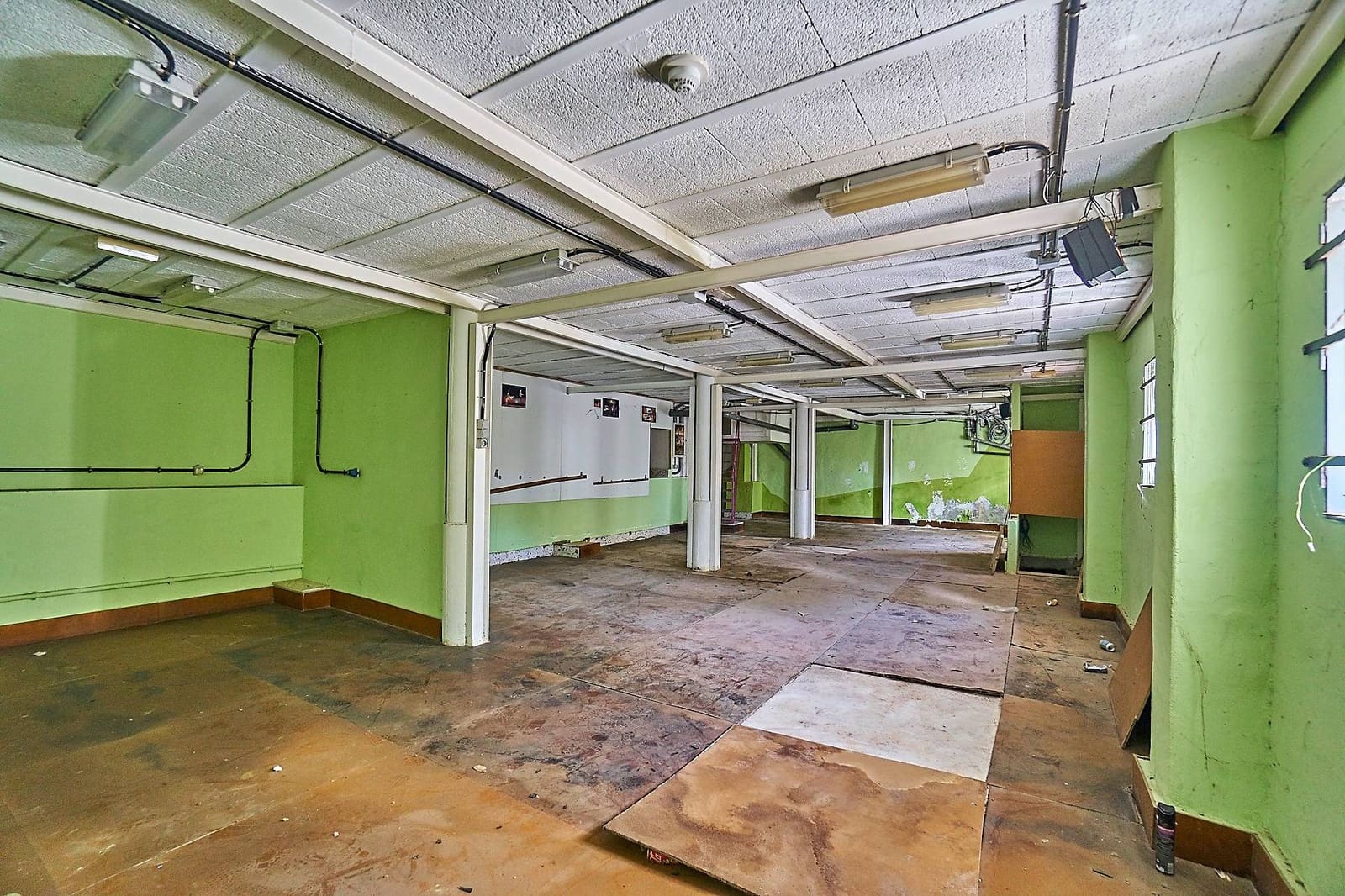 11 bedroom Commercial for sale in Las Palmas de Gran Canaria - € 570,000 (Ref: 9401051)