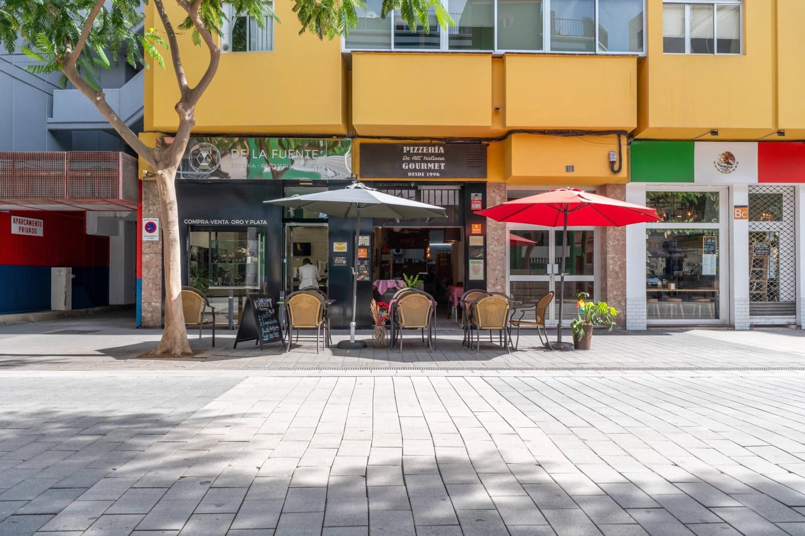 2 makuuhuone Kaupallinen vuokrattavana paikassa Las Palmas de Gran Canaria - 950 € (Ref: 9403394)