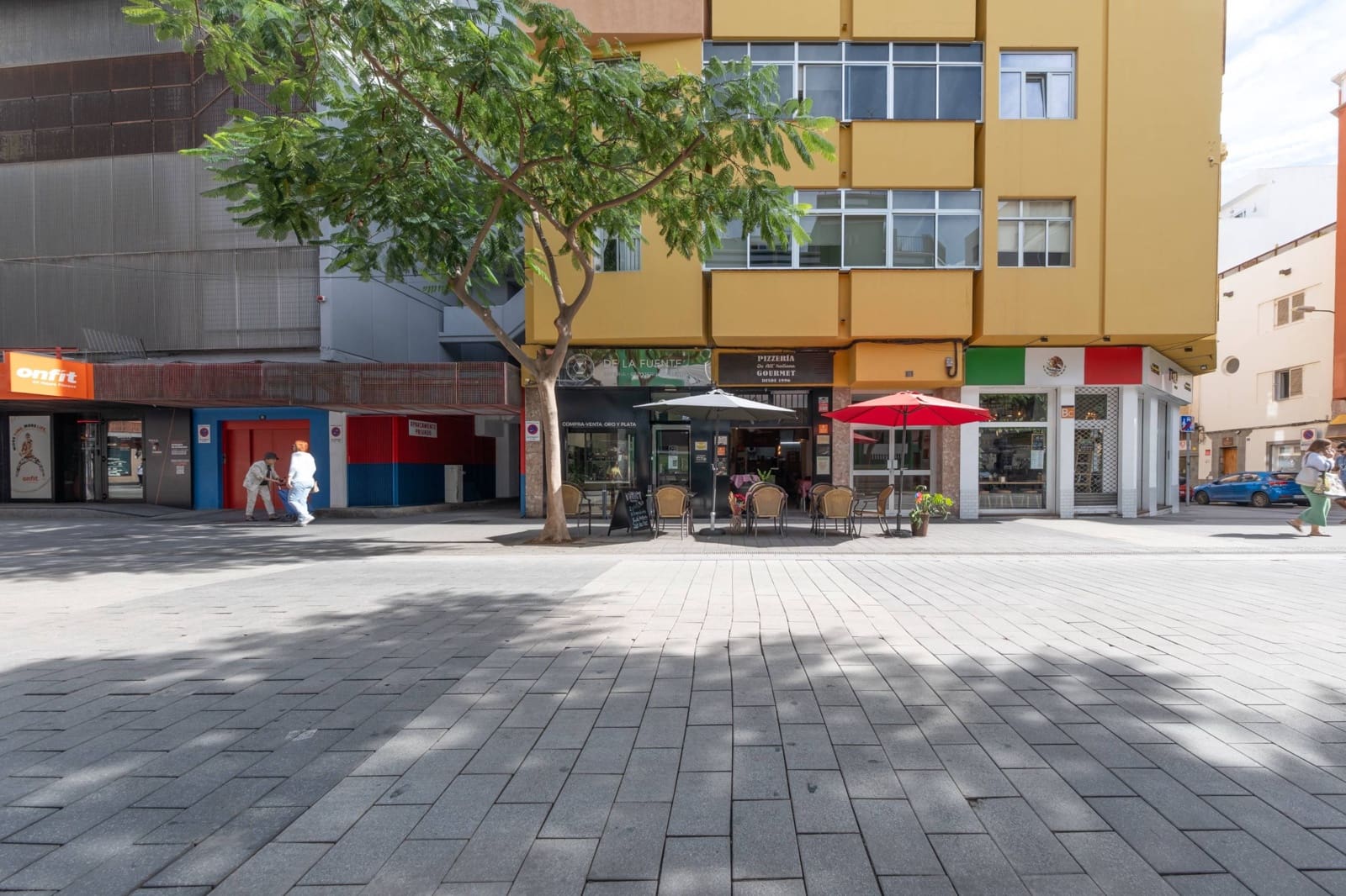 2 makuuhuone Kaupallinen vuokrattavana paikassa Las Palmas de Gran Canaria - 950 € (Ref: 9403394)