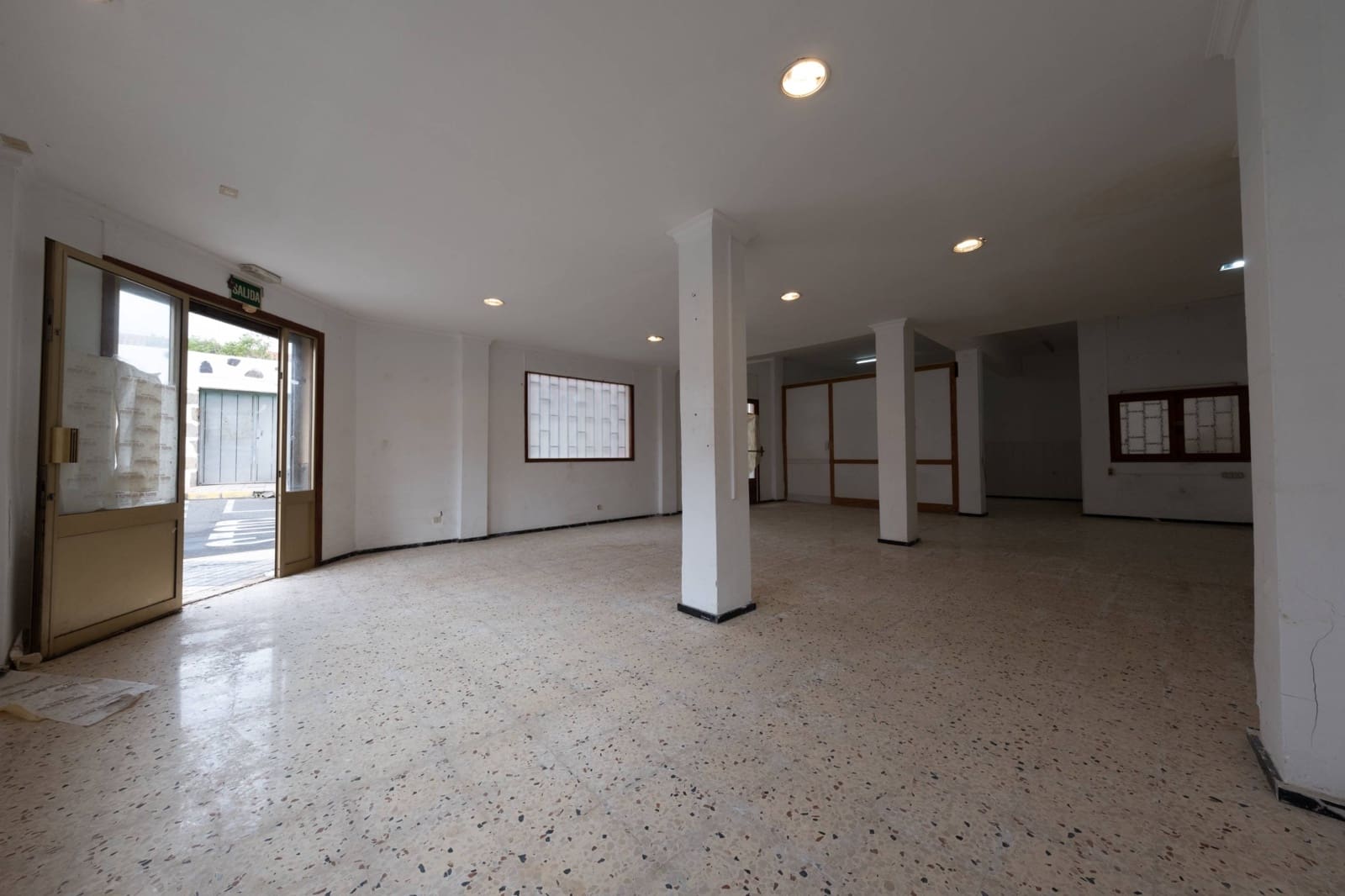 6 slaapkamer Huis te koop in Ingenio met garage - € 315.000 (Ref: 9403396)