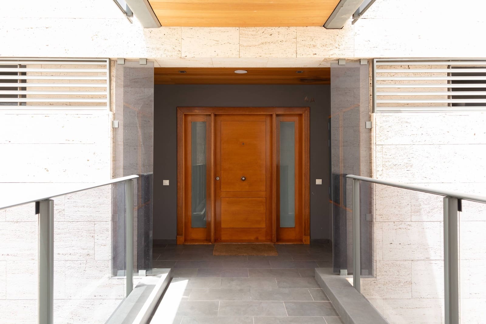 4 slaapkamer Penthouse te koop in Las Palmas de Gran Canaria met zwembad garage - € 1.080.000 (Ref: 9406871)