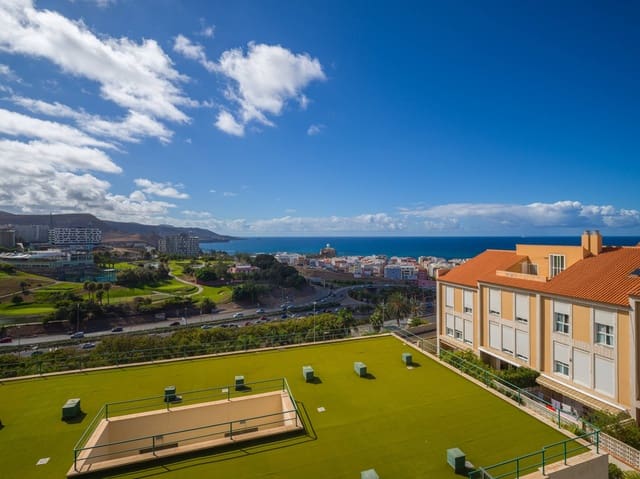 4 chambre Penthouse à vendre à La Minilla, Las Palmas de Gran Canaria avec piscine garage - 1 080 000 € (Ref: 9406871)