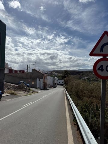 Building Plot for sale in Arucas - € 55,000 (Ref: 9415933)