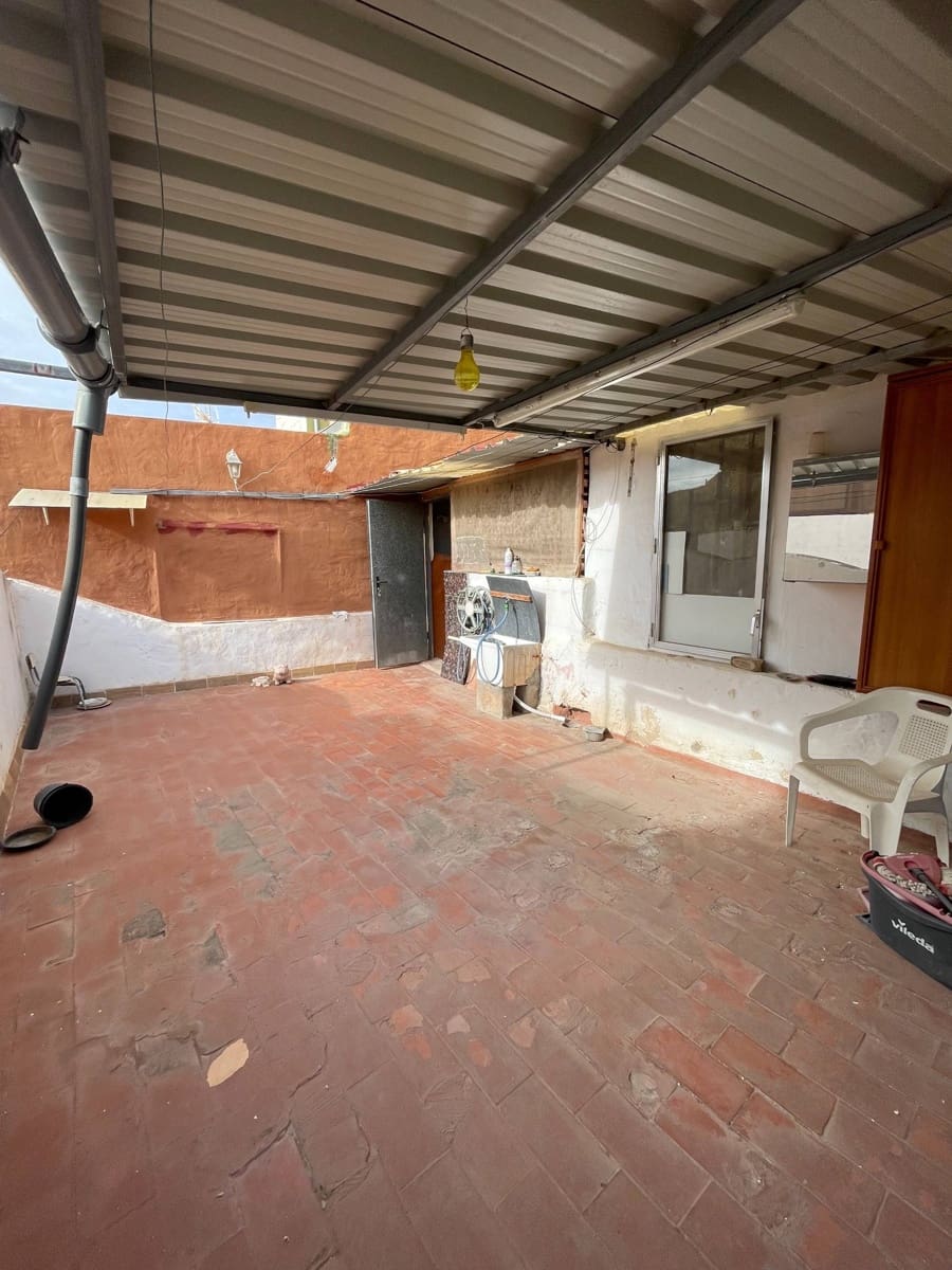 4 bedroom Finca/Country House for sale in Las Palmas de Gran Canaria - € 135,000 (Ref: 9419764)