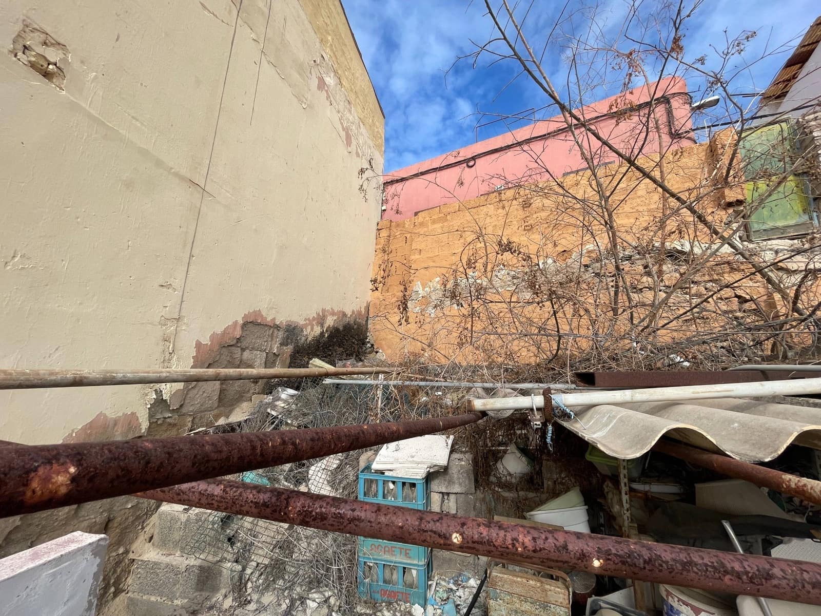 4 bedroom Finca/Country House for sale in Las Palmas de Gran Canaria - € 135,000 (Ref: 9419764)