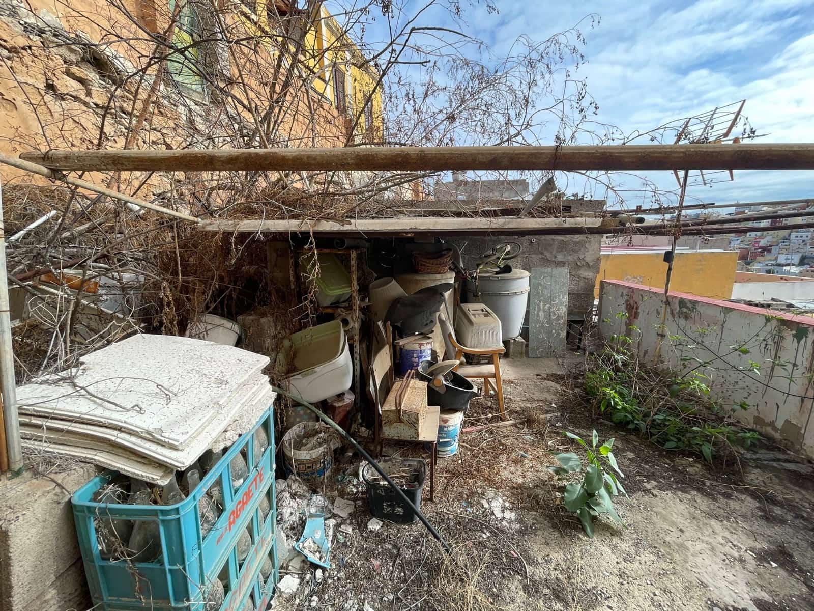 4 bedroom Finca/Country House for sale in Las Palmas de Gran Canaria - € 135,000 (Ref: 9419764)