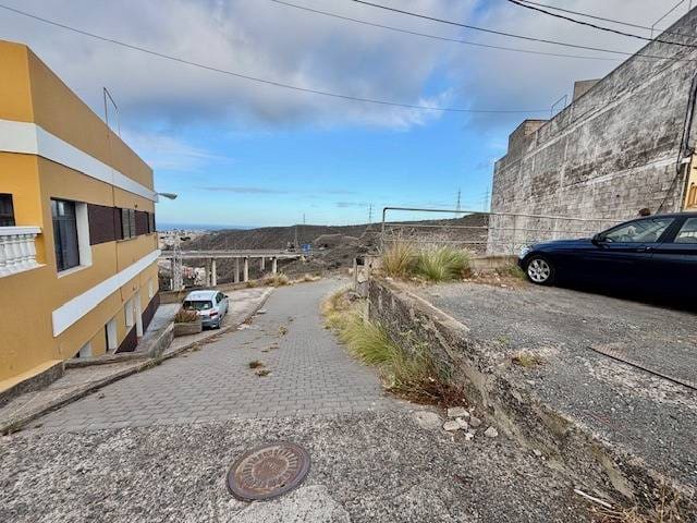 Działka budowlana na sprzedaż w Las Palmas de Gran Canaria - 80 000 € (Ref: 9422454)