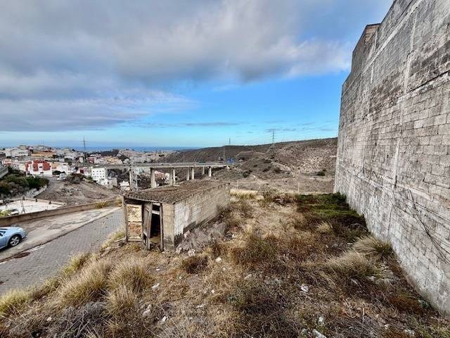Działka budowlana na sprzedaż w Las Palmas de Gran Canaria - 80 000 € (Ref: 9422454)
