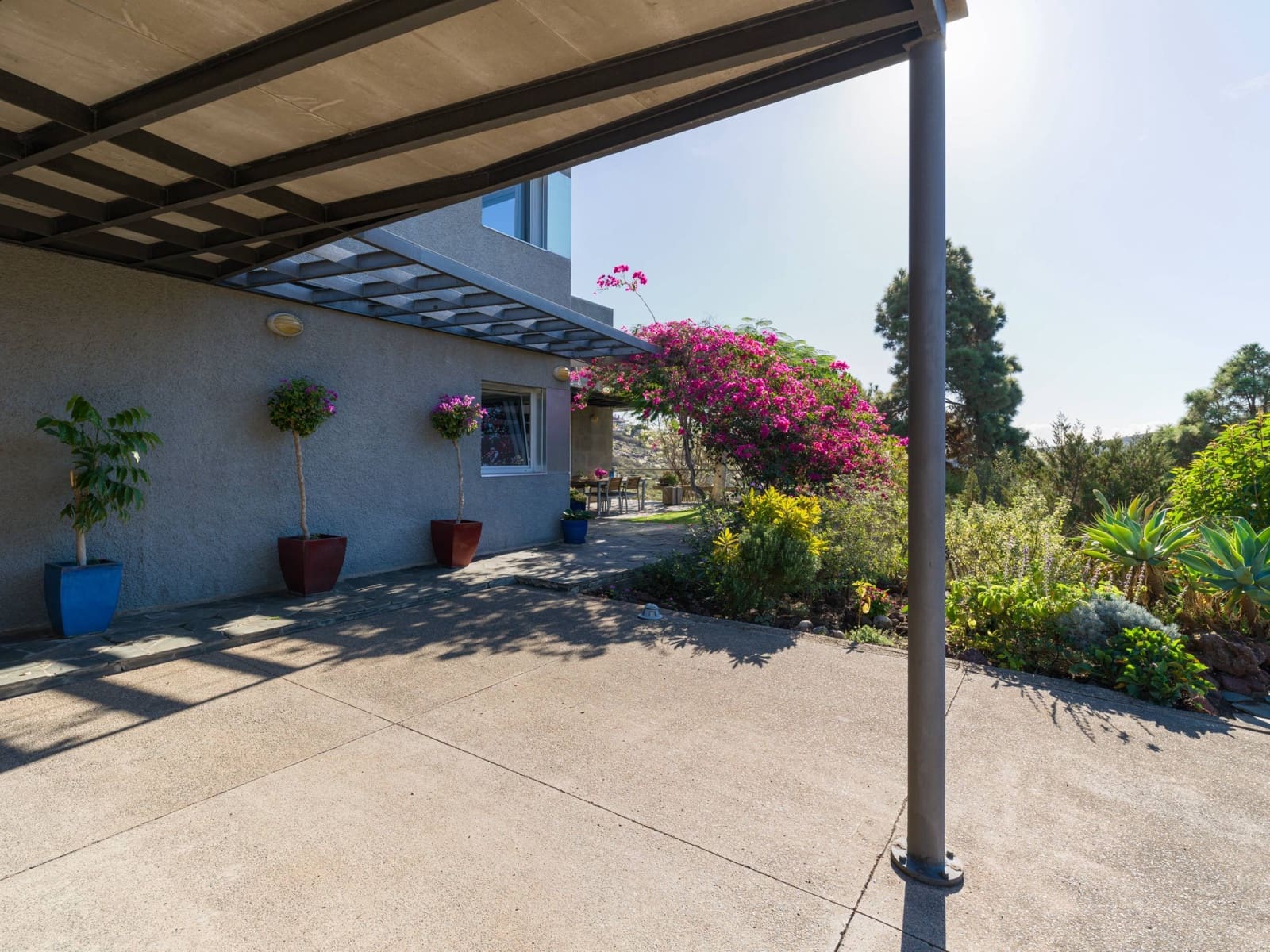 3 bedroom Villa for sale in Las Palmas de Gran Canaria - € 930,000 (Ref: 9422455)