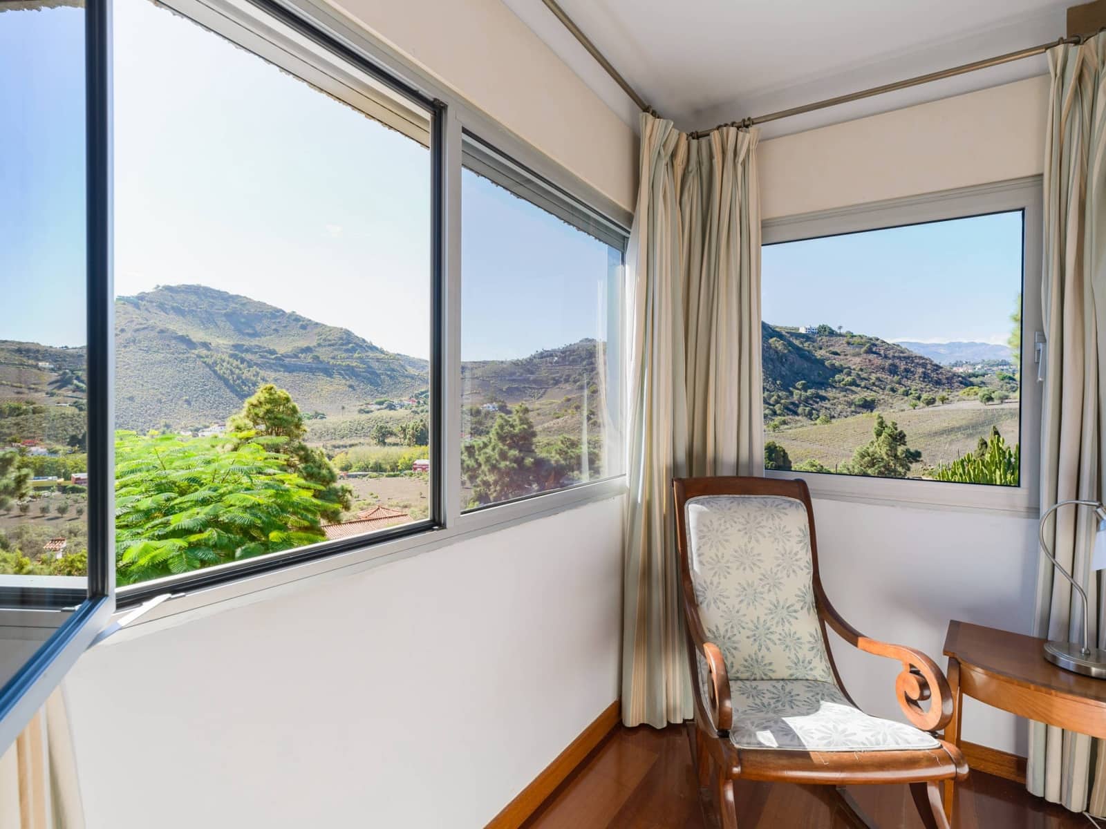 3 quarto Moradia para venda em Las Palmas de Gran Canaria - 930 000 € (Ref: 9422455)