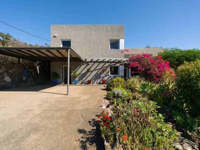 3 bedroom Villa for sale in Tafira, Las Palmas de Gran Canaria - € 930,000 (Ref: 9422455)
