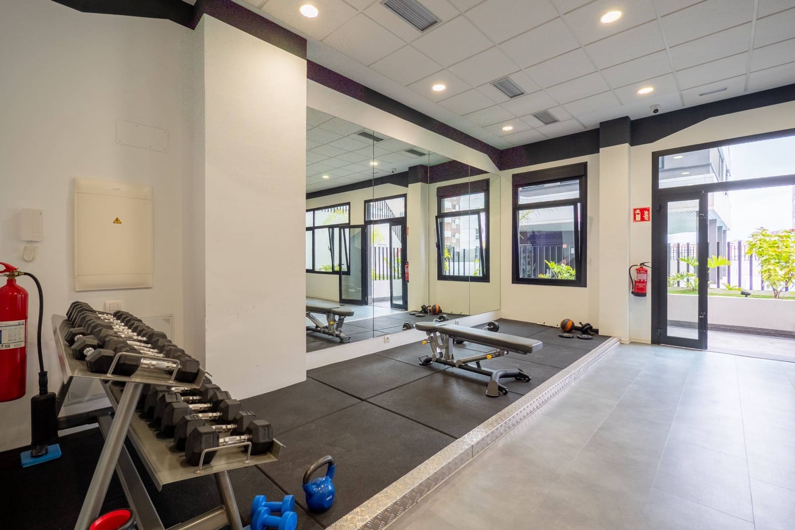 4 sovrum Lägenhet att hyra i Las Palmas de Gran Canaria med pool garage - 1 500 € (Ref: 9422456)