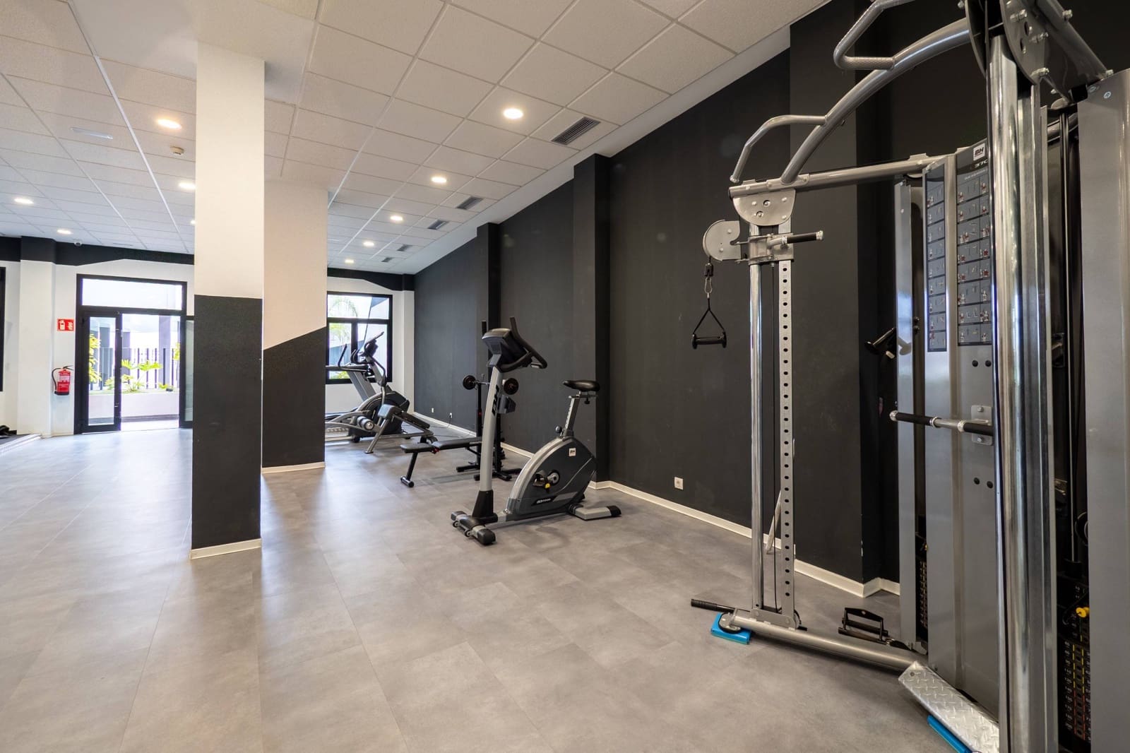 4 sovrum Lägenhet att hyra i Las Palmas de Gran Canaria med pool garage - 1 500 € (Ref: 9422456)