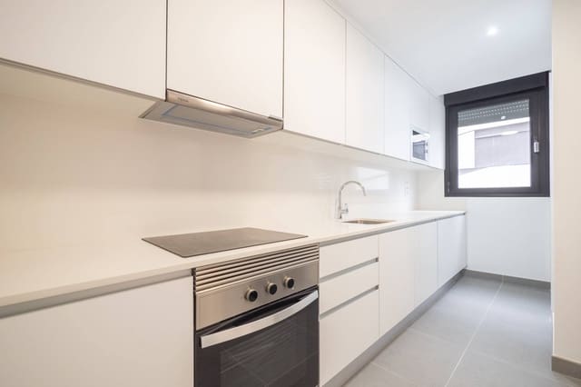 4 soveværelse Lejlighed til leje i Las Palmas de Gran Canaria med swimmingpool garage - € 1.500 (Ref: 9422456)