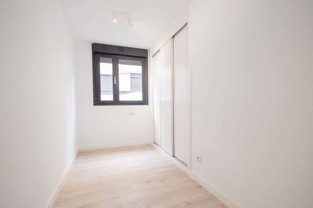 4 sypialnia Mieszkanie do wynajęcia w Las Palmas de Gran Canaria z basenem garażem - 1 500 € (Ref: 9422456)