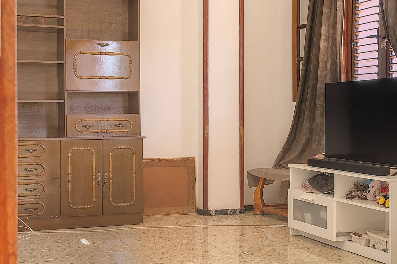 5 slaapkamer Villa te koop in Teror met garage - € 284.970 (Ref: 9422457)