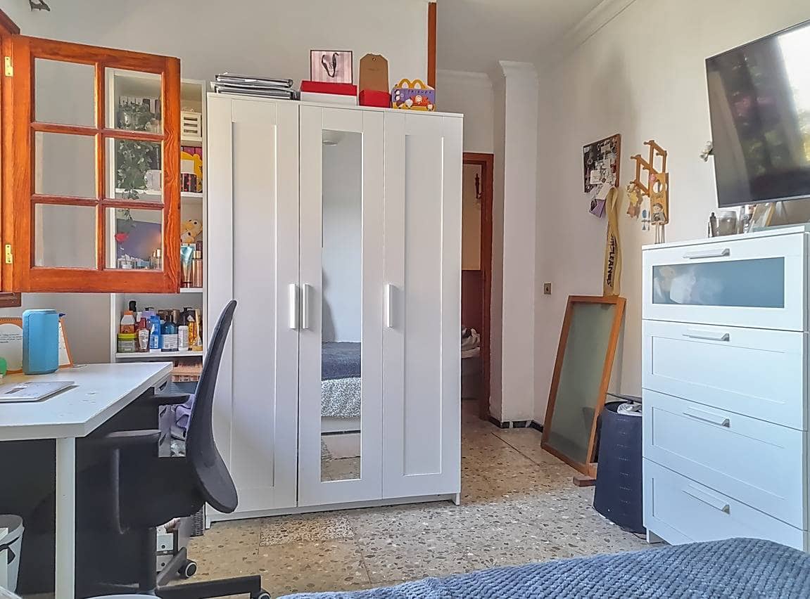 5 slaapkamer Villa te koop in Teror met garage - € 284.970 (Ref: 9422457)